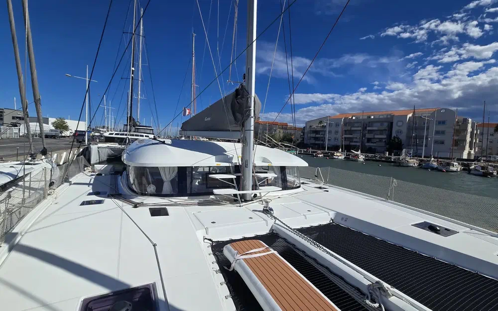 slider 4 Excess Catamarans Excess 14