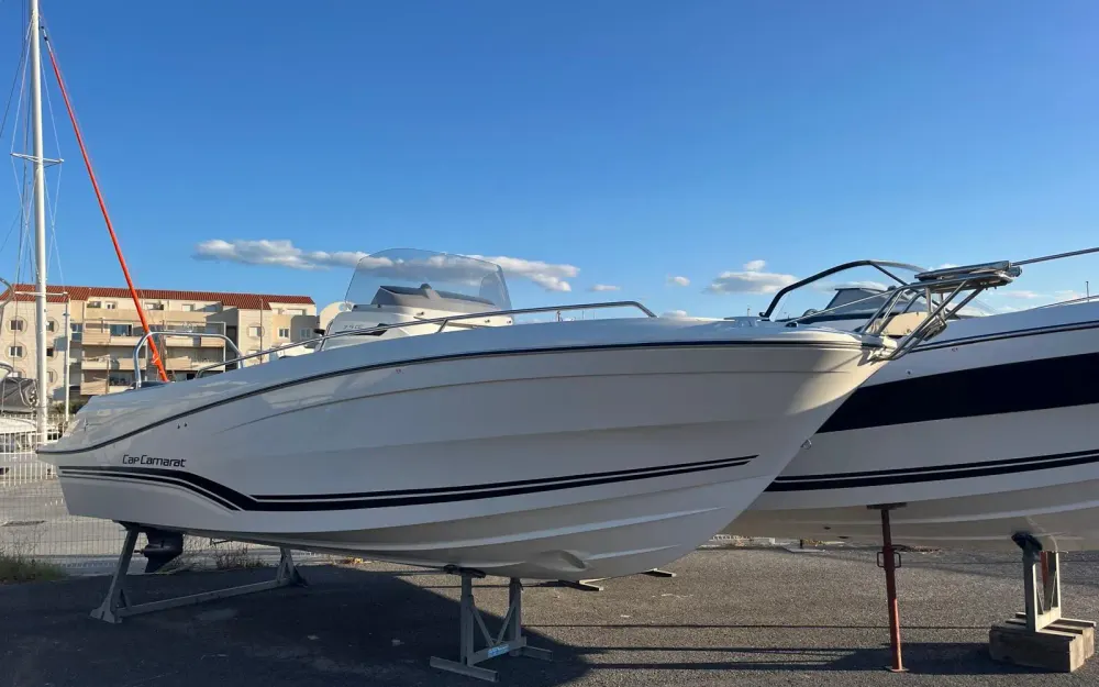 slider 0 Jeanneau Cap Camarat 7.5 CC Serie 3