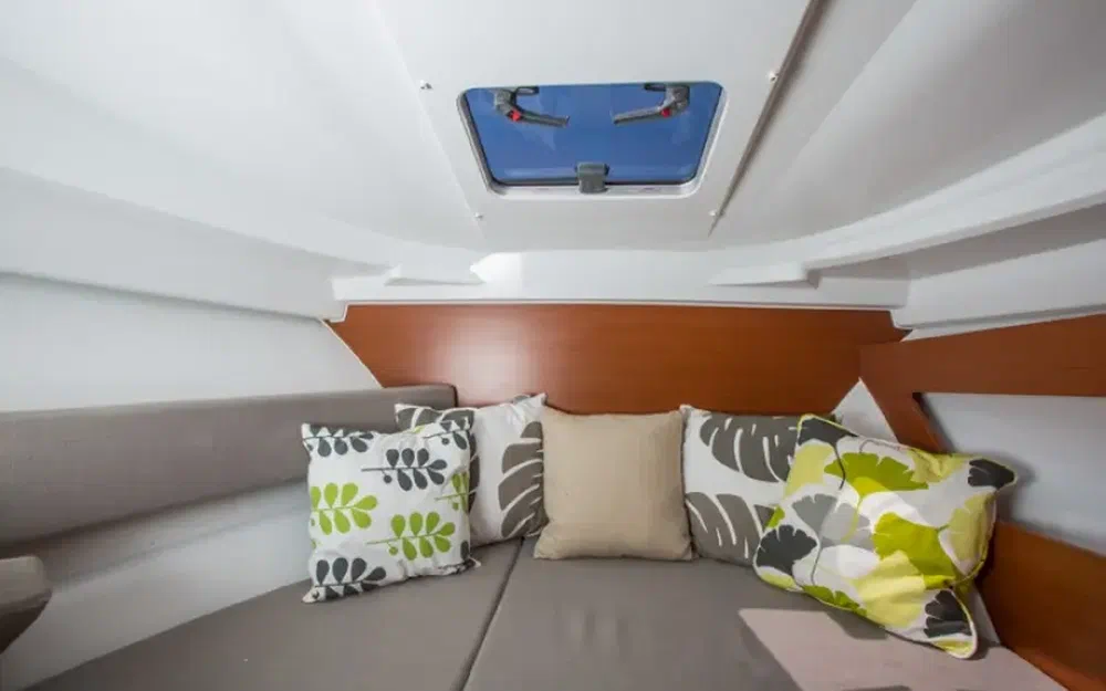 slider 9 Jeanneau Merry Fisher 795