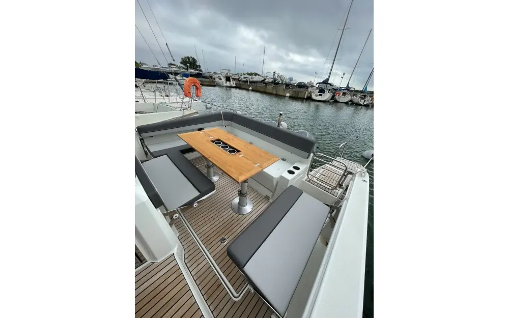 slider 2 Jeanneau Cap Camarat 9.0 WA