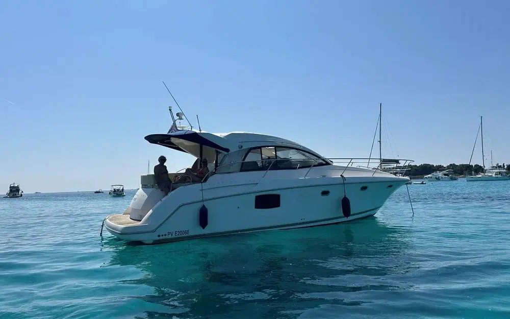 slider 0 Jeanneau Prestige 38