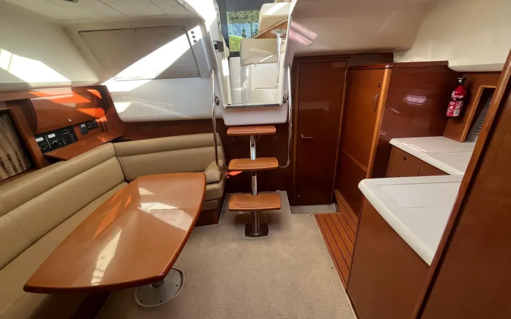 slider 9 Jeanneau Prestige 38 S