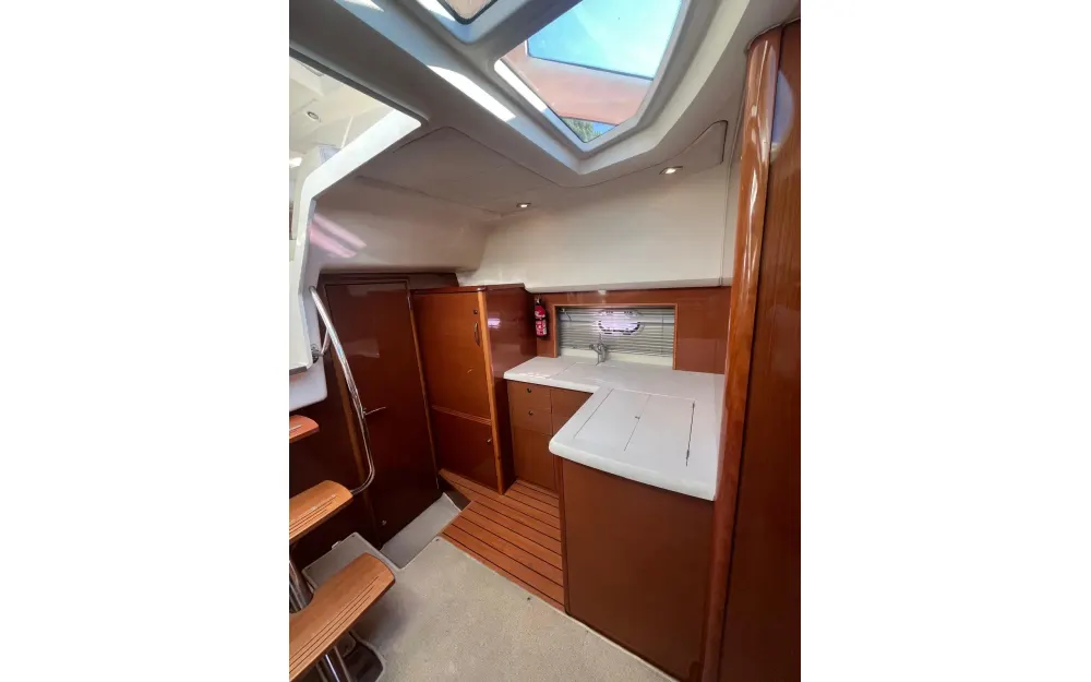 slider 7 Jeanneau Prestige 38 S