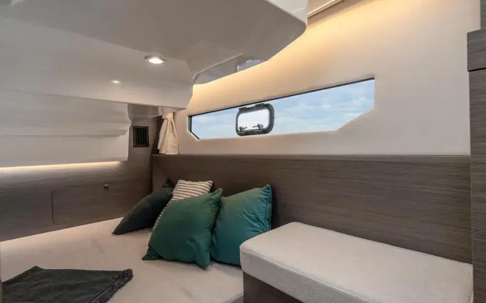 slider 8 Jeanneau Merry Fisher 895