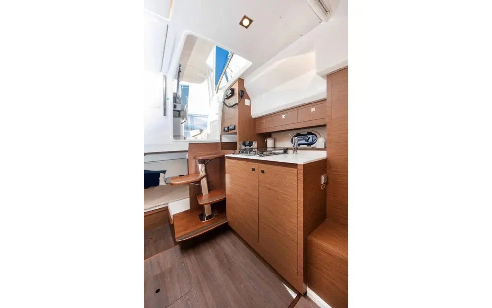 slider 7 Jeanneau Cap Camarat 10.5 WACap Camarat 10.5 Wa Serie 2