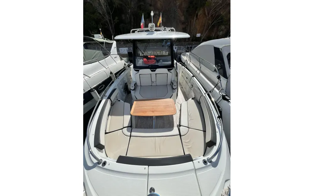 slider 9 Jeanneau Cap Camarat 10.5 CC