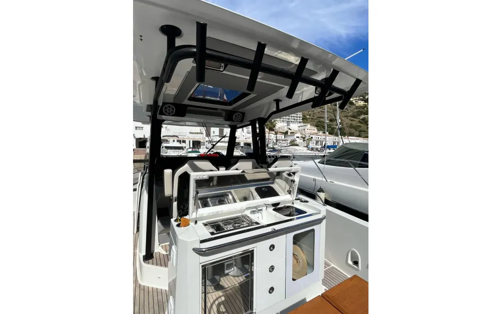 slider 16 Jeanneau Cap Camarat 10.5 CC