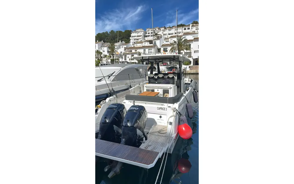 slider 2 Jeanneau Cap Camarat 10.5 CC