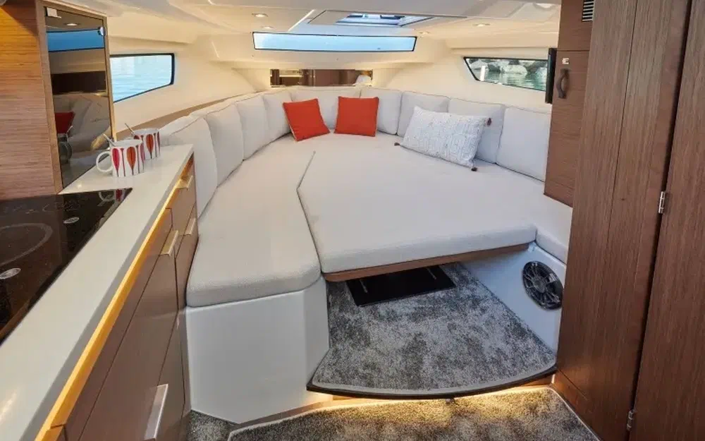 slider 11 Jeanneau Cap Camarat 10.5 WACap Camarat 10.5 Wa Serie 2