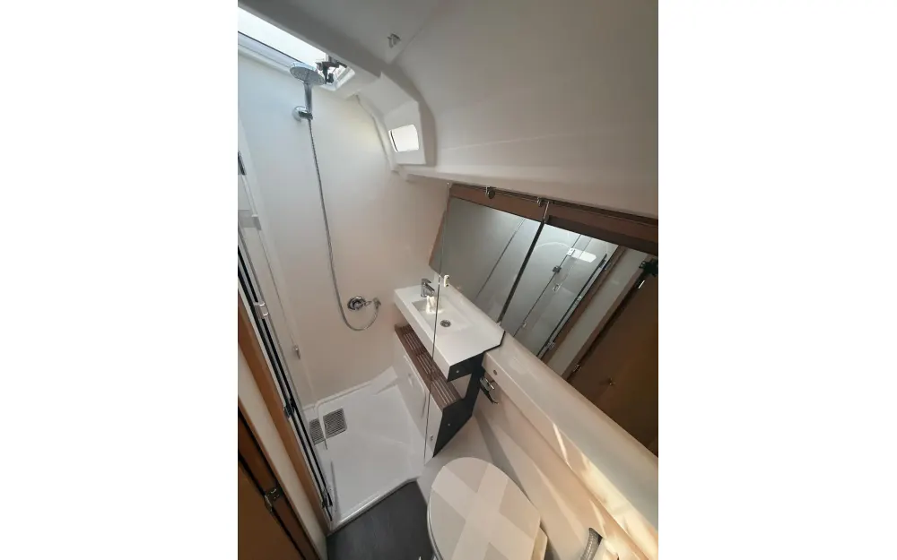 slider 7 Jeanneau Sun Odyssey 440