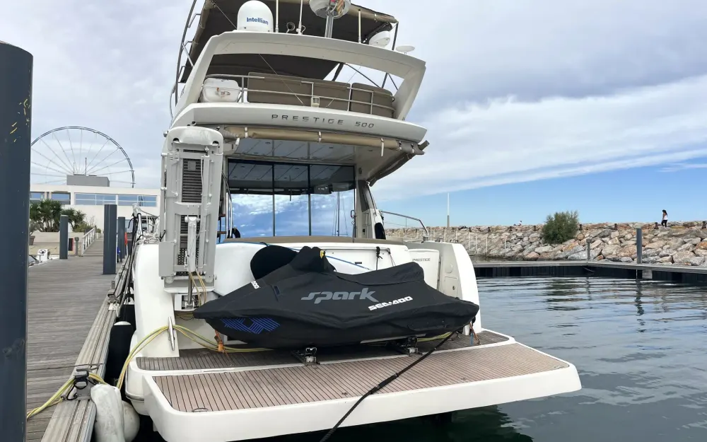 slider 13 Jeanneau Prestige 500 Fly