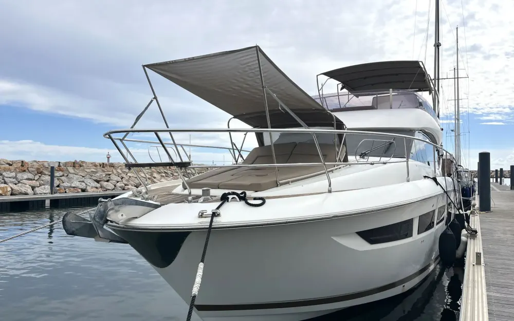 slider 15 Jeanneau Prestige 500 Fly