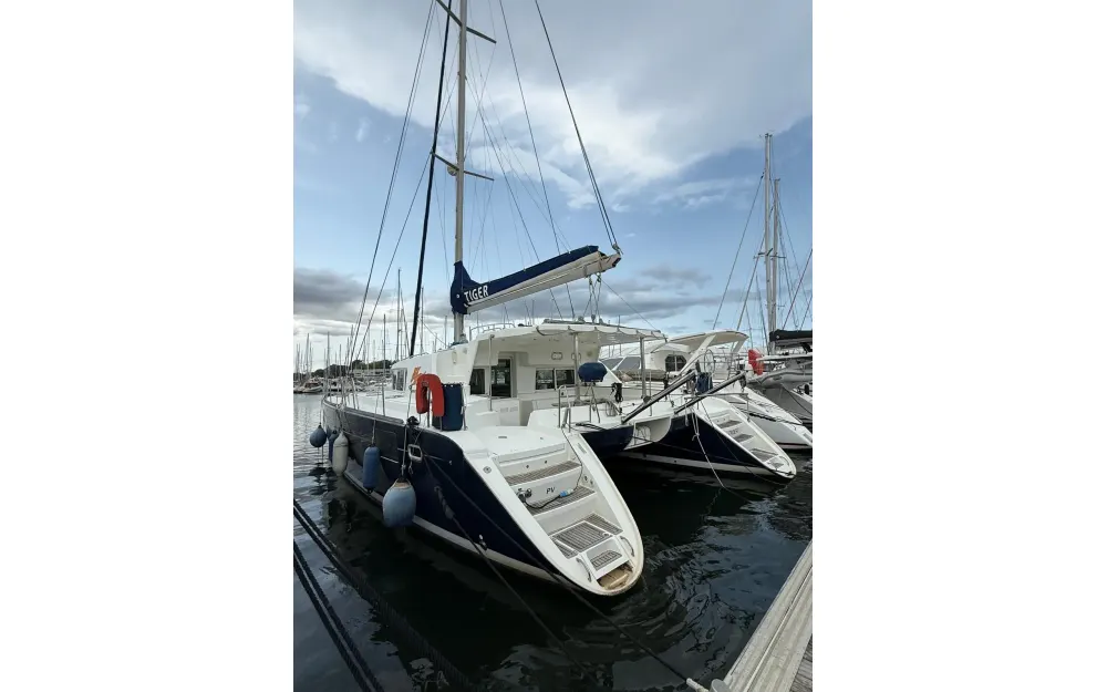 slider 1 Lagoon  440