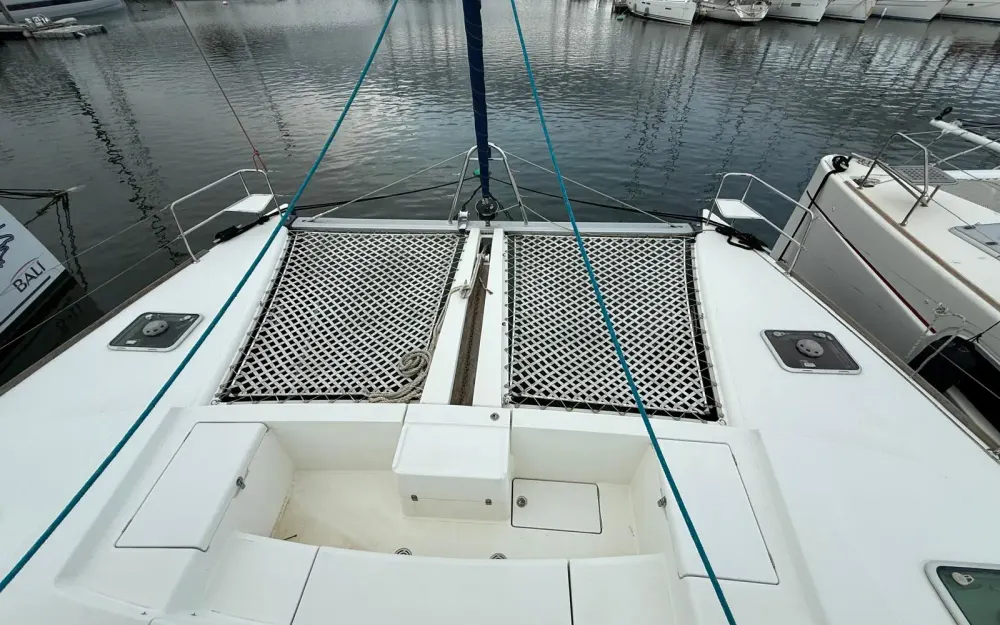 slider 5 Lagoon  440
