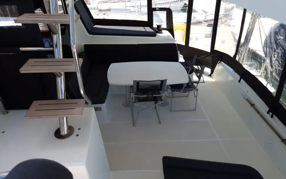 slider 13 Lagoon  42