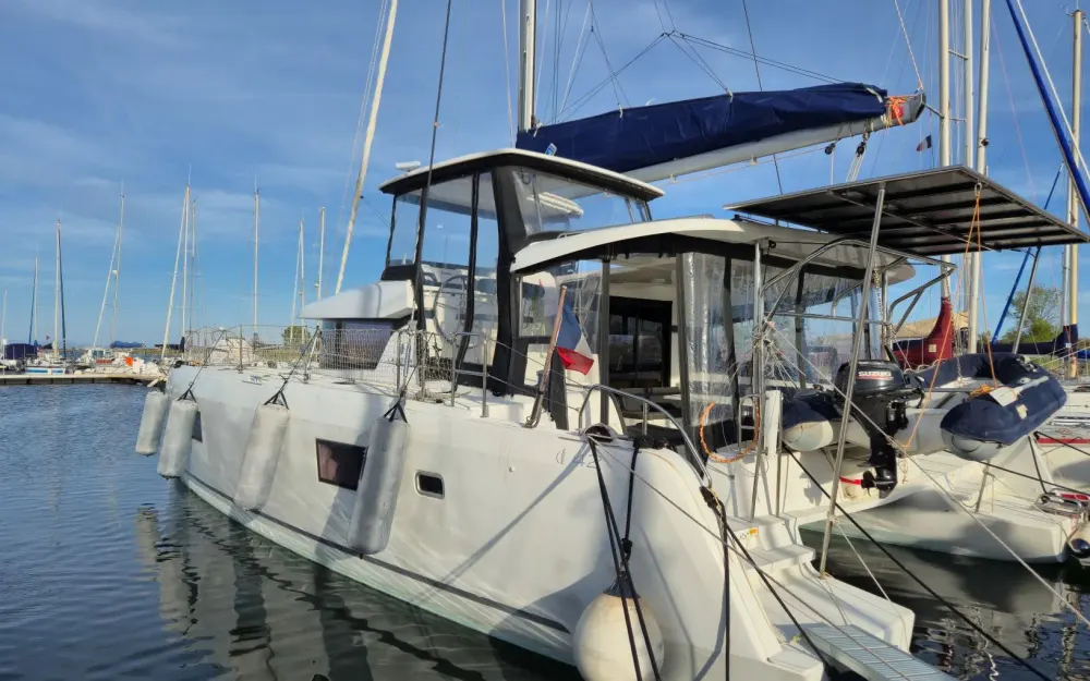 slider 1 Lagoon  42