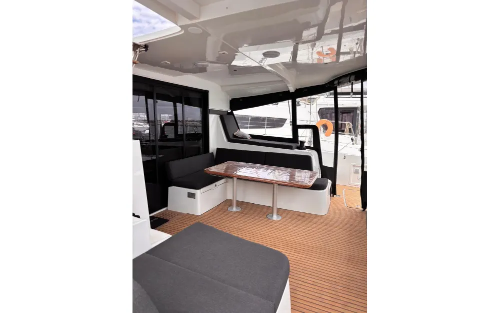 slider 8 Lagoon  42