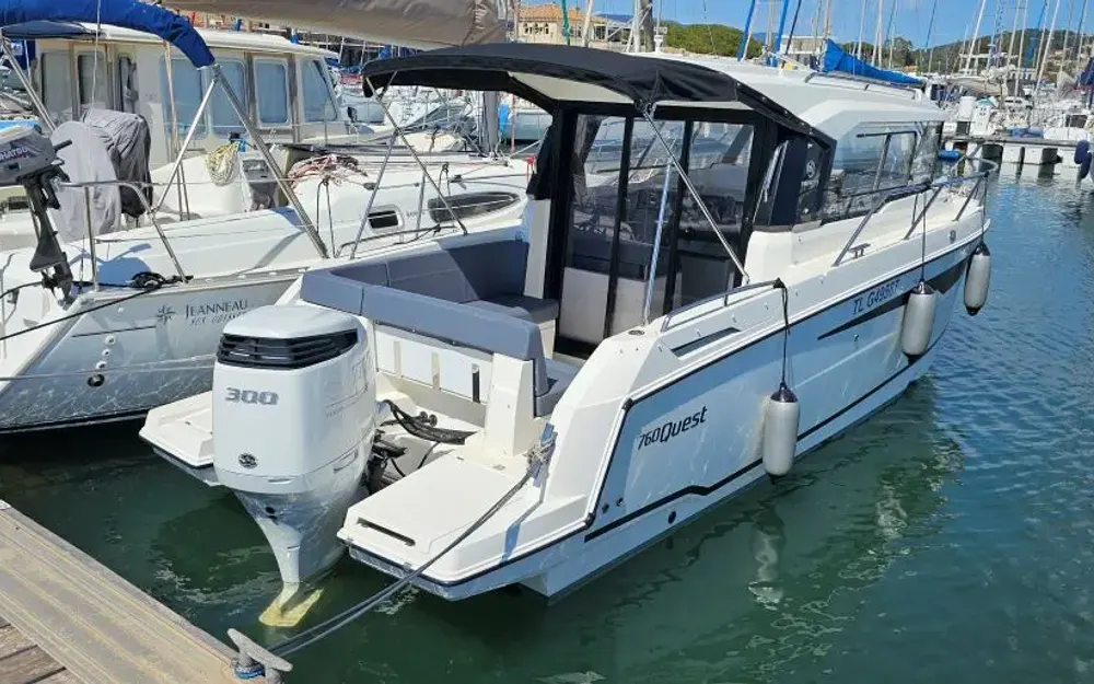 slider 3 Parker  760 Quest