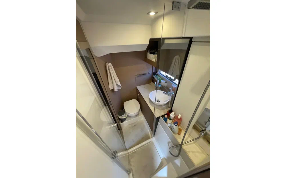 slider 11 Prestige Yachts 420 Fly