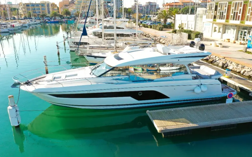 slider 0 Jeanneau Prestige 590 S