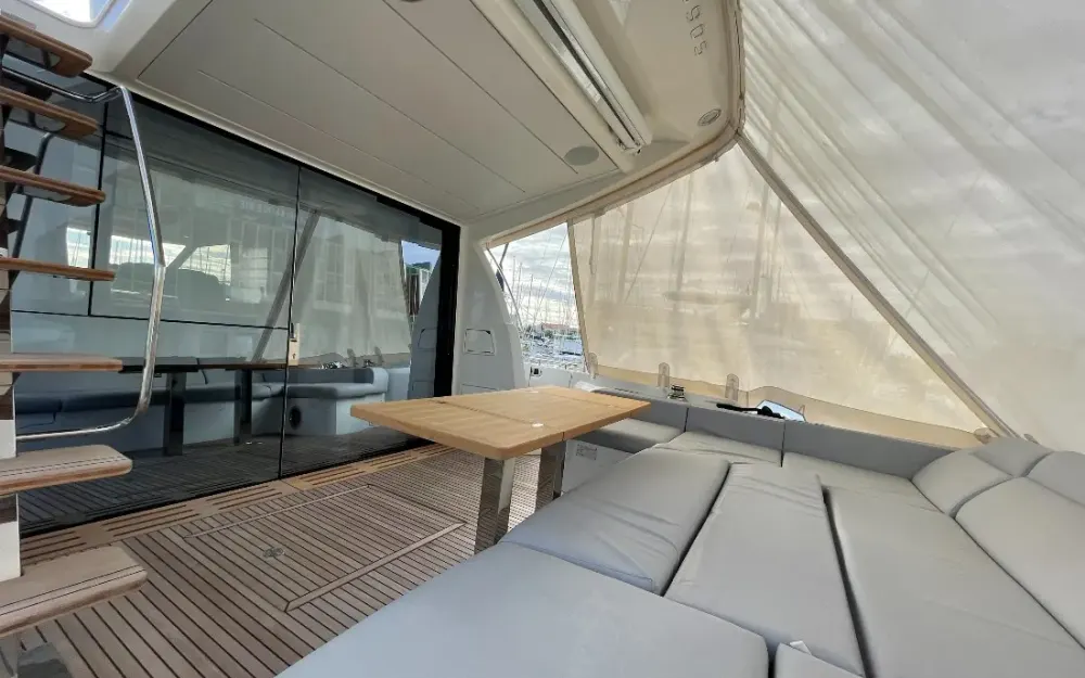 slider 3 Jeanneau Prestige 590 S