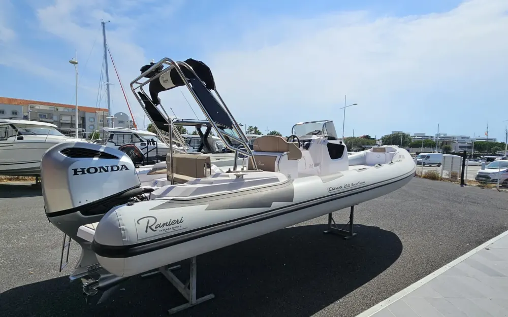 slider 0 Ranieri Cayman 26 Sport