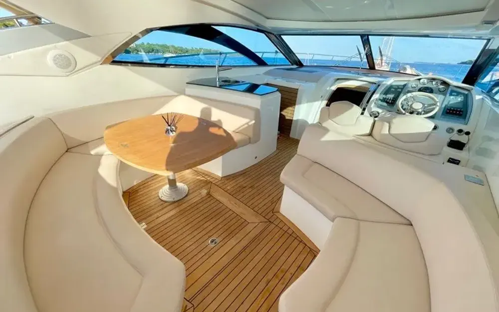 slider 1 Sessa Marine C52