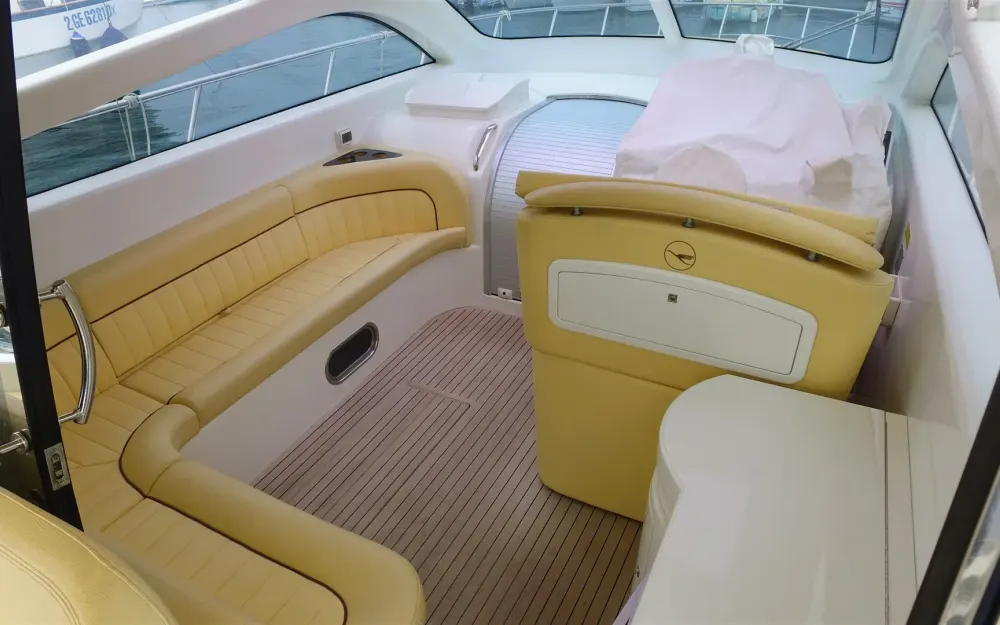 slider 9 Airon Marine  4300 T-Top