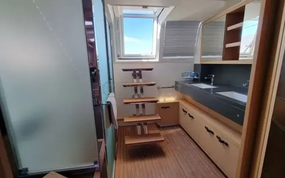 slider 7 Lagoon  630 Motor Yacht