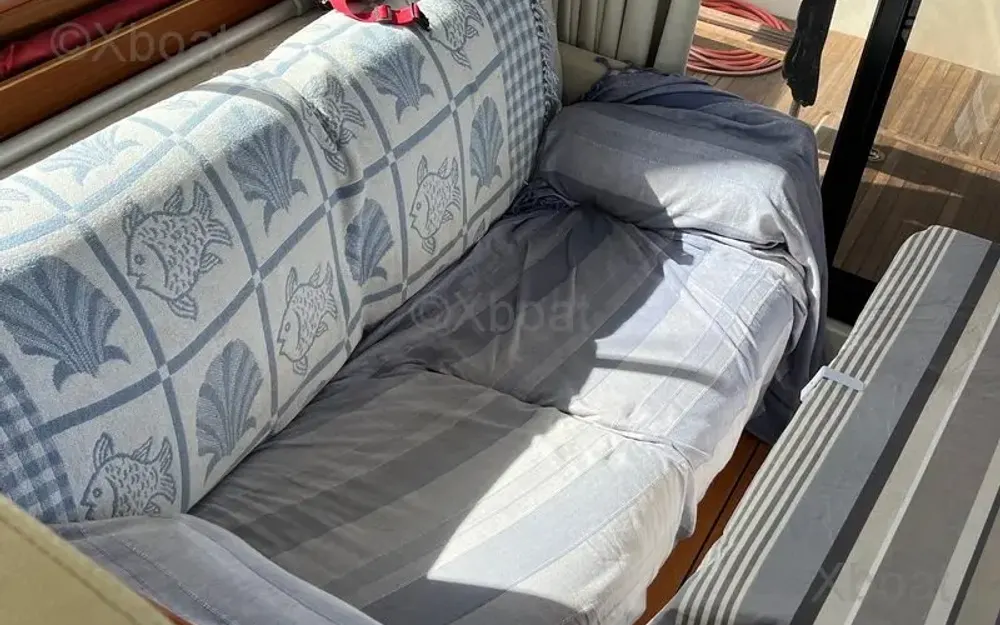 slider 11 Beneteau Swift Trawler 34
