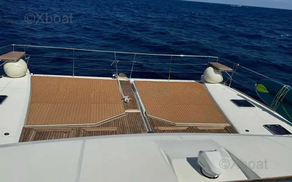 slider 8 Lagoon  630 Motor Yacht