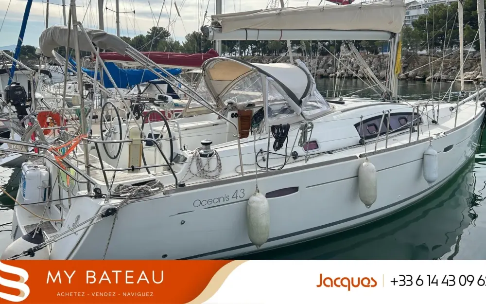 slider 0 Beneteau Oceanis 43