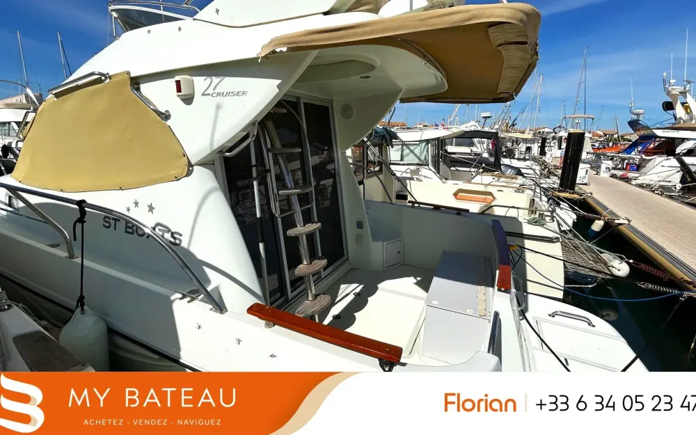 slider 0 ST Boats  27 Fly-bridge