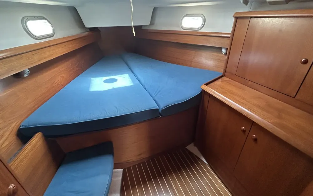 slider 5 Jeanneau Sun Odyssey 40