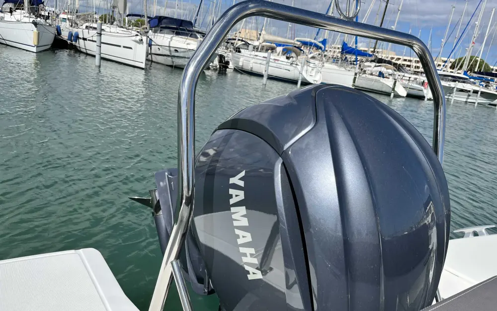 slider 10 Jeanneau Cap Camarat 7.5 CC Serie 3