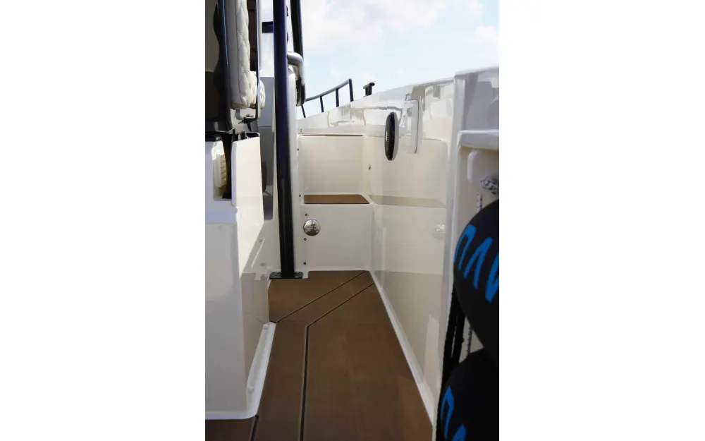 slider 16 Navan S30
