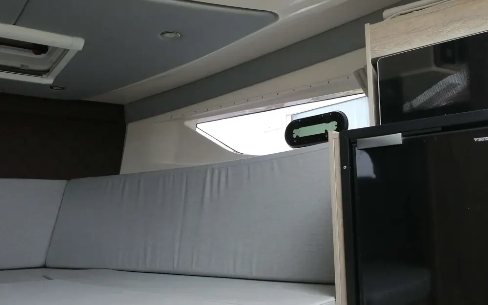slider 12 Quicksilver Activ 875 Sundeck