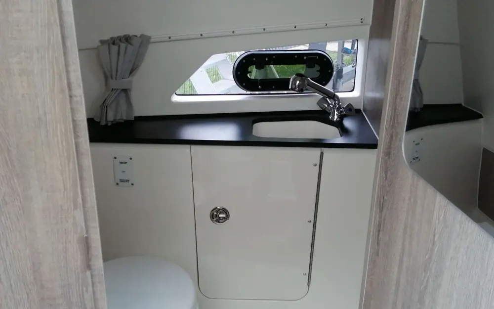 slider 14 Quicksilver Activ 875 Sundeck