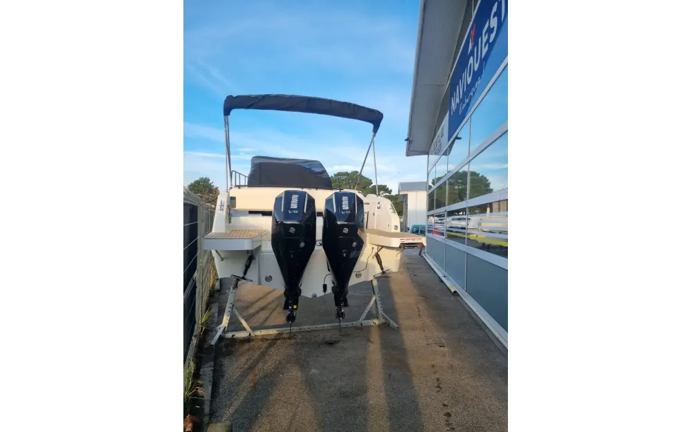 slider 1 Quicksilver Activ 875 Sundeck