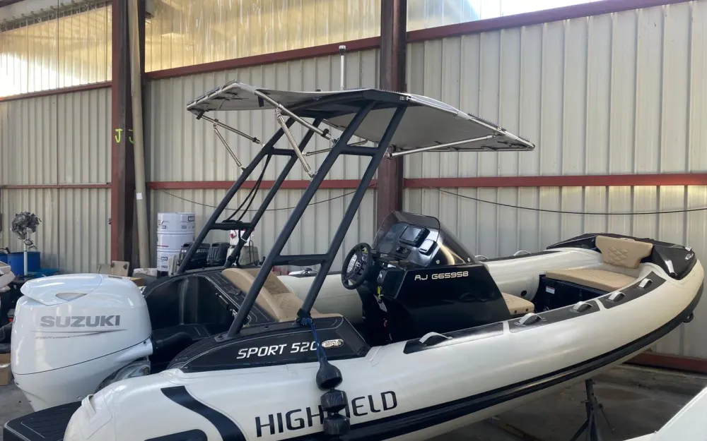 slider 1 Highfield Sport 520