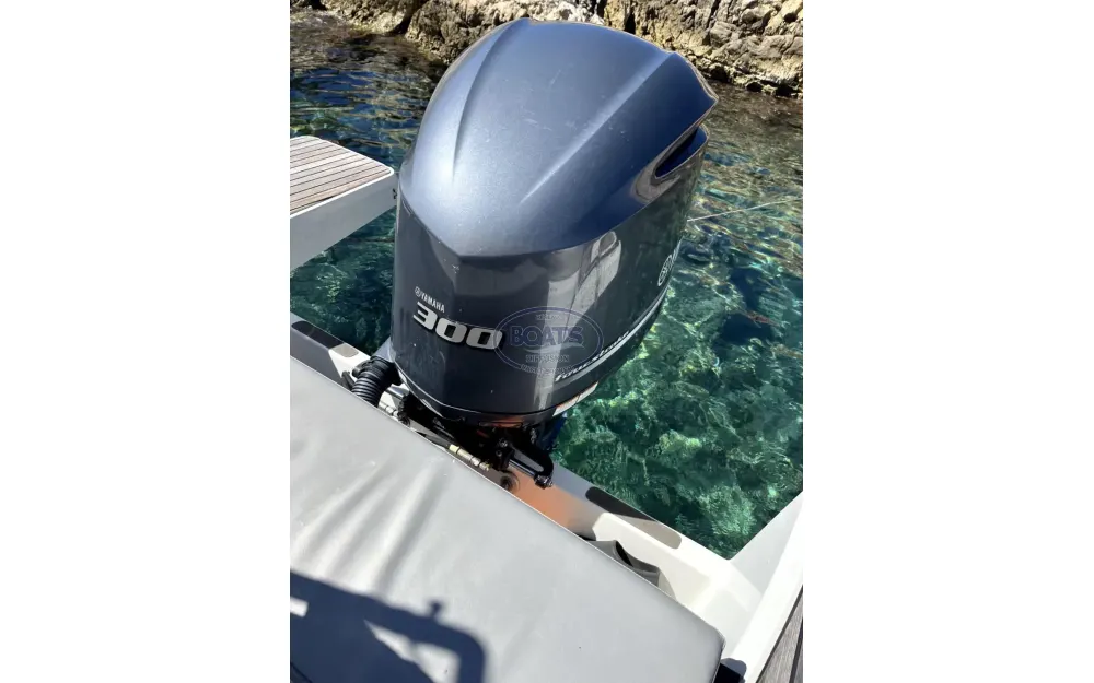 slider 7 Jeanneau Cap Camarat 8.5 WA