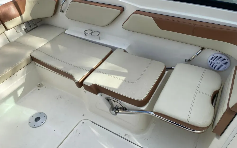 slider 9 Sea Ray  210 SPX OB