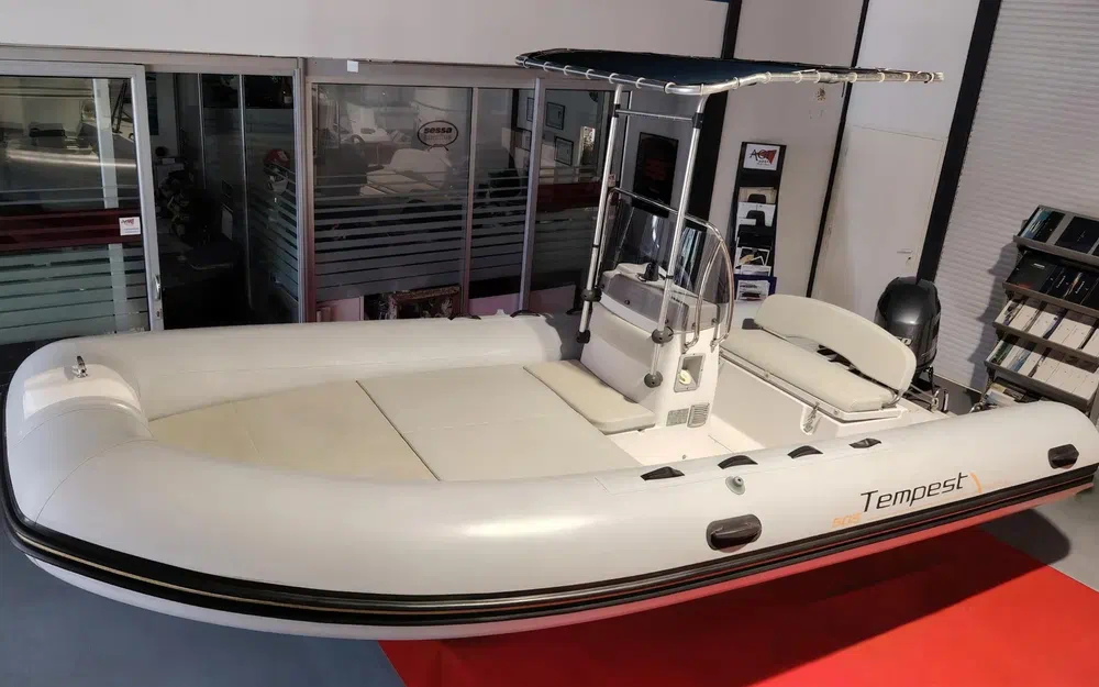 slider 0 Capelli Tempest 505