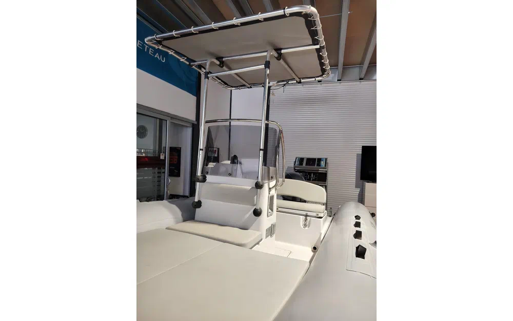 slider 4 Capelli Tempest 505