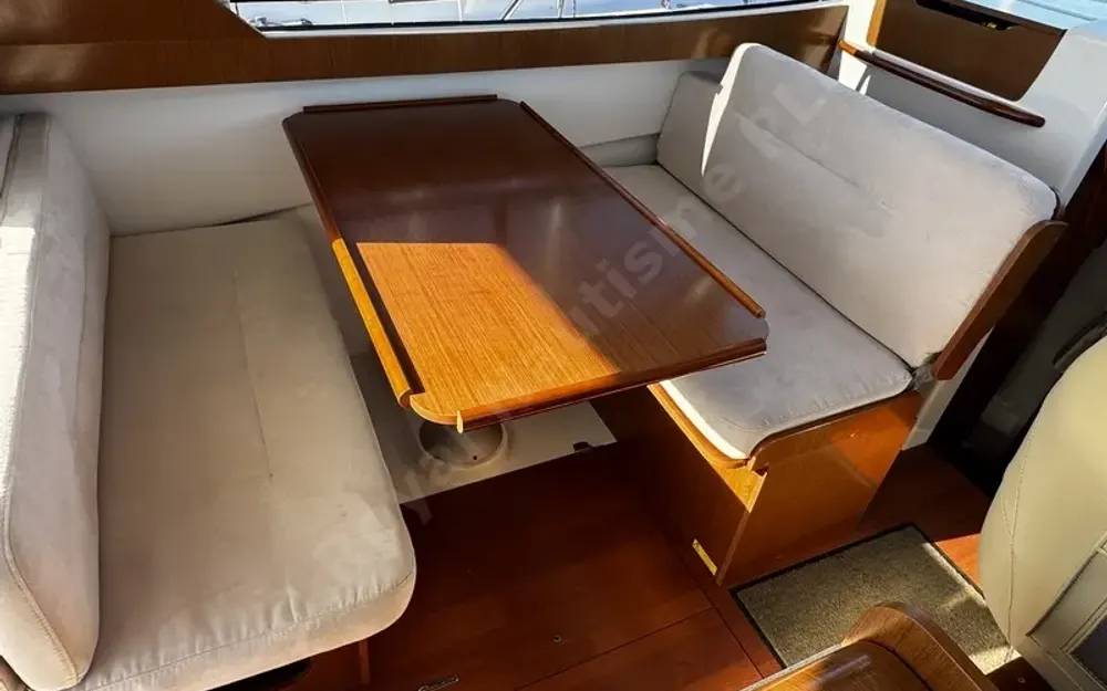 slider 15 Beneteau Antares 8 S