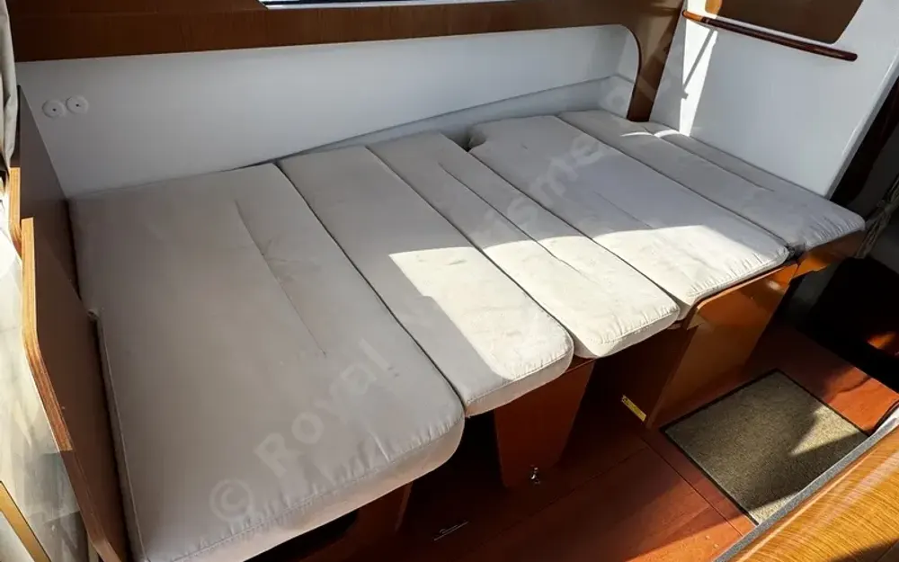 slider 16 Beneteau Antares 8 S