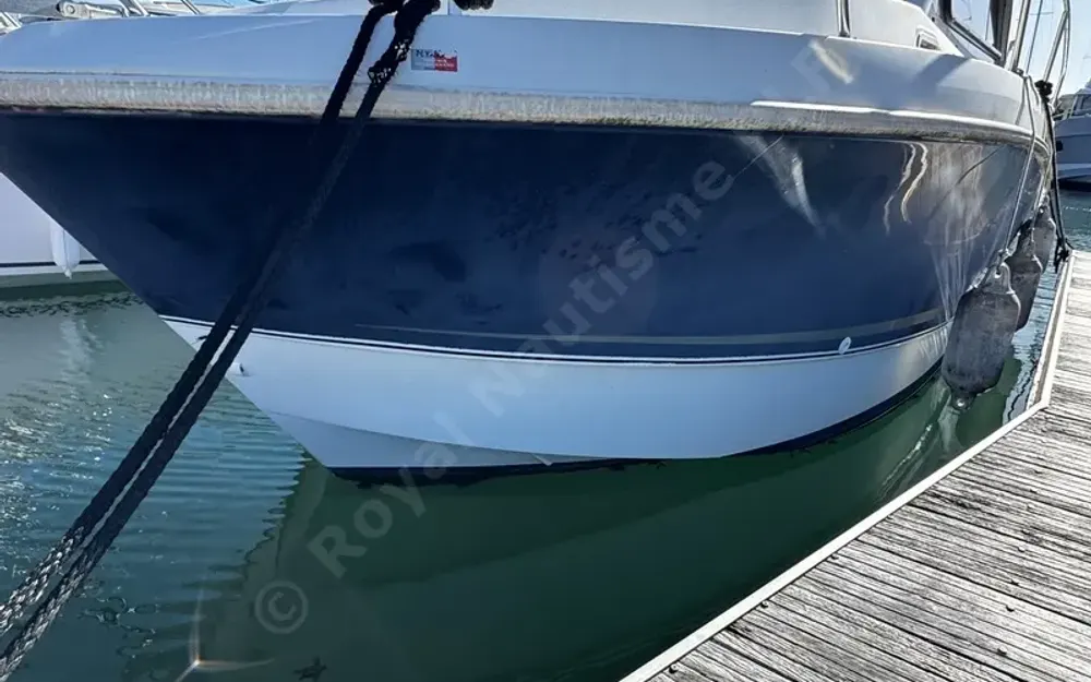 slider 2 Beneteau Antares 8 S
