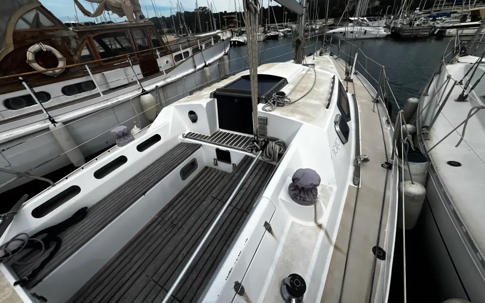 slider 12 Techniforme Yachting Selection Porto 37