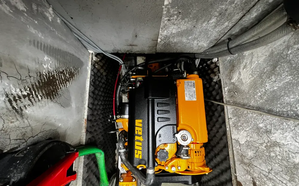 slider 44 Techniforme Yachting Selection Porto 37