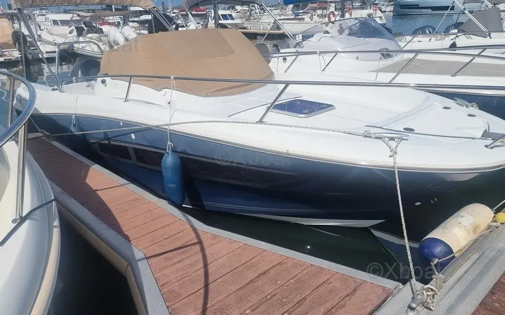 slider 4 Jeanneau Cap Camarat 7.5 WA